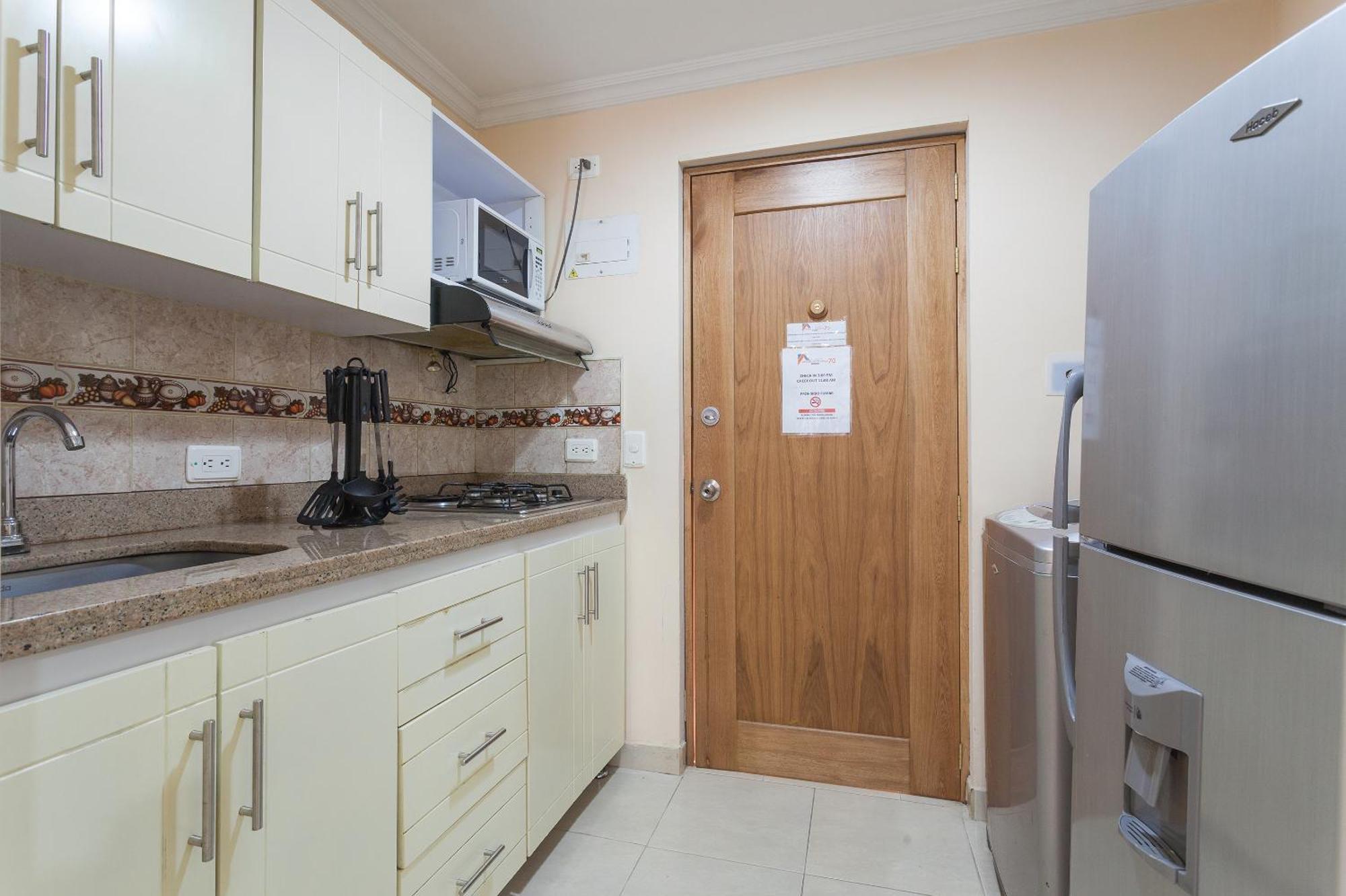 Apartamentos Laureles De La 70 Medellín Zewnętrze zdjęcie