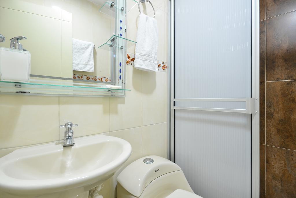 Apartamentos Laureles De La 70 Medellín Zewnętrze zdjęcie