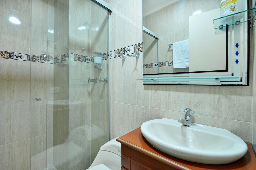Apartamentos Laureles De La 70 Medellín Zewnętrze zdjęcie