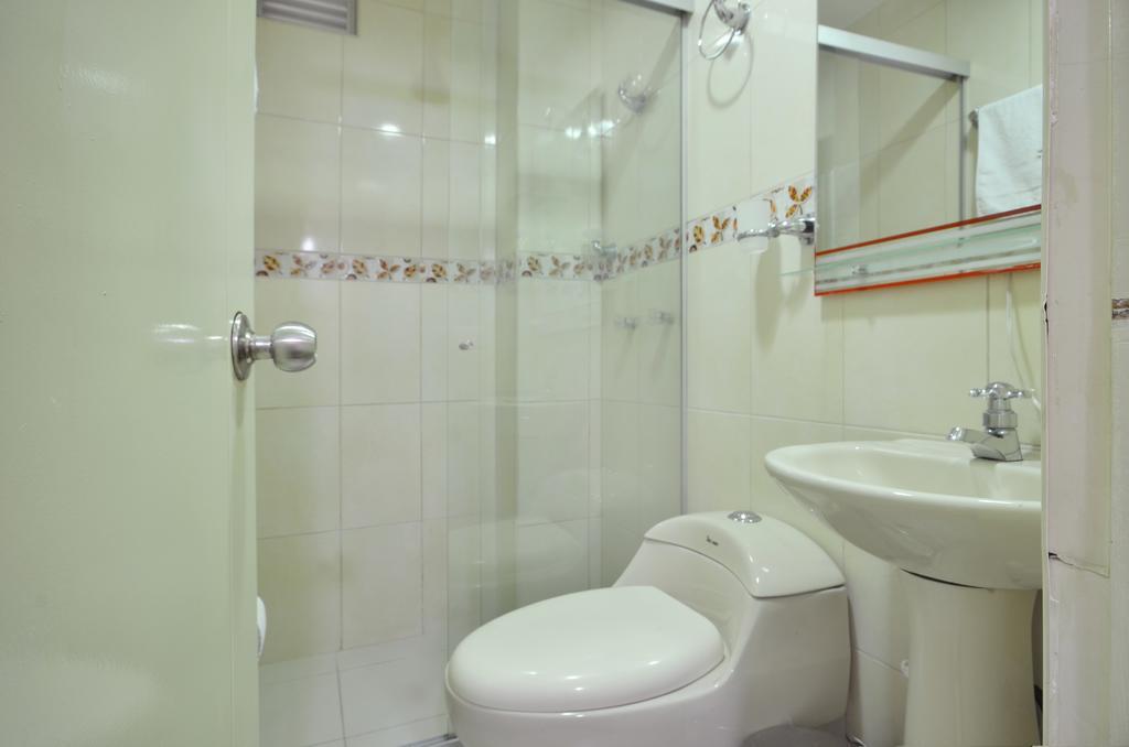 Apartamentos Laureles De La 70 Medellín Zewnętrze zdjęcie